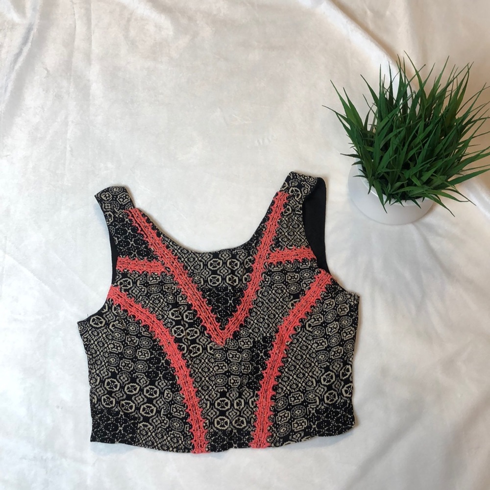 Cute crop top
